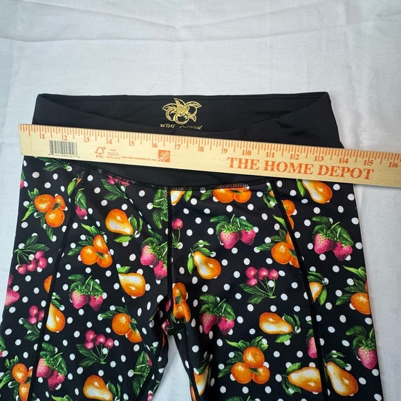 Betsey Johnson Women’s Capri Leggings - Black with white polka dots Fruit Print - Picture 3 of 6